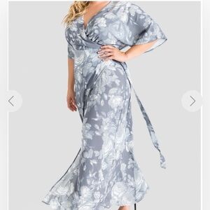 Standards & Practices Olivia Gray Floral Kimono Chiffon Wrap Maxi Dress‎ Size 2X